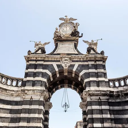 Casa Valentina Appartamento Aeroporto di Catania Fontana Rossa